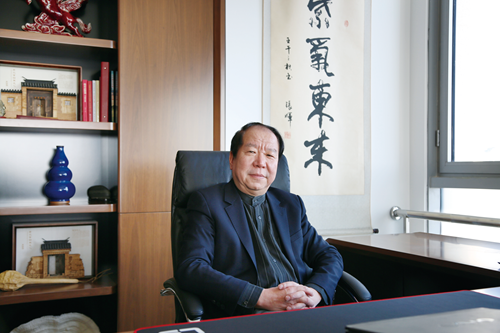 �¹ڷ�������o䛲��ИI(y��)�����ęC(j��)���c����(zh��n)�����L�����Бc�F(xi��n)�����g(sh��)�ɷ����޹�˾�����L(zh��ng)�Ζ|ï����