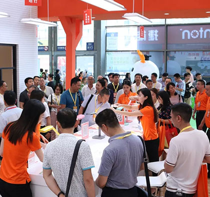 ��ɫ�L��ϯ����������ʂ�ü����҂��ˆ᣿